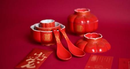 食以器為貴，家以器為安——一套健康高貴喜慶餐具中的中式生活美學(xué)